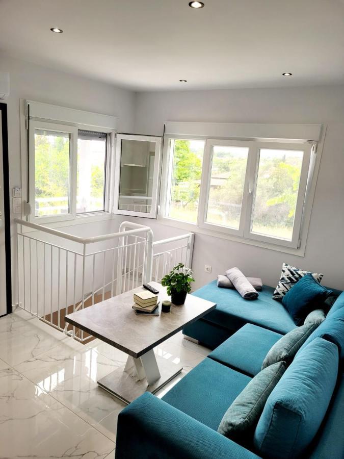 Astre&Jeanne Suites Sozopoli Exteriör bild